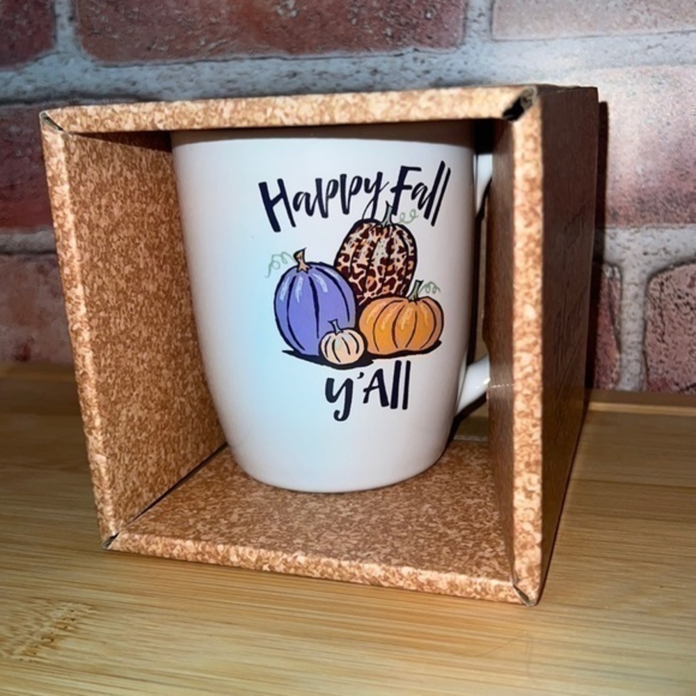 NEW “Happy‎ fall yall” Mug pumpkin